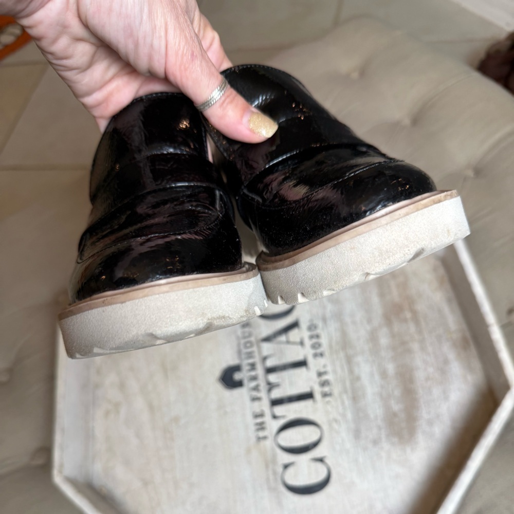 Dolce Vita Shiny Black Loafers size 9 - Picture 5 of 12